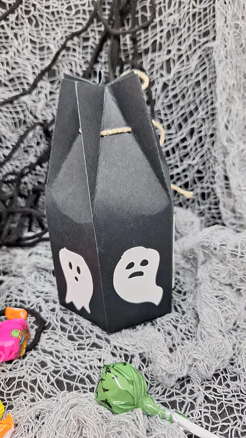 Caixinha Hexagonal doces e presente Fantasmas