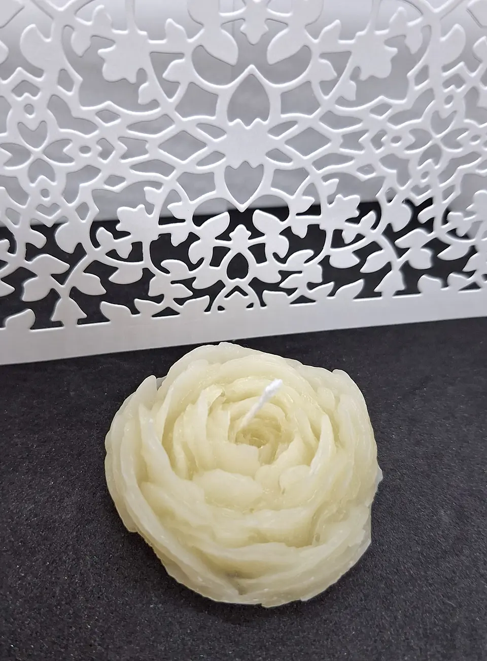 Vela Peônia Alicia Natural em Cera Vegetal 1