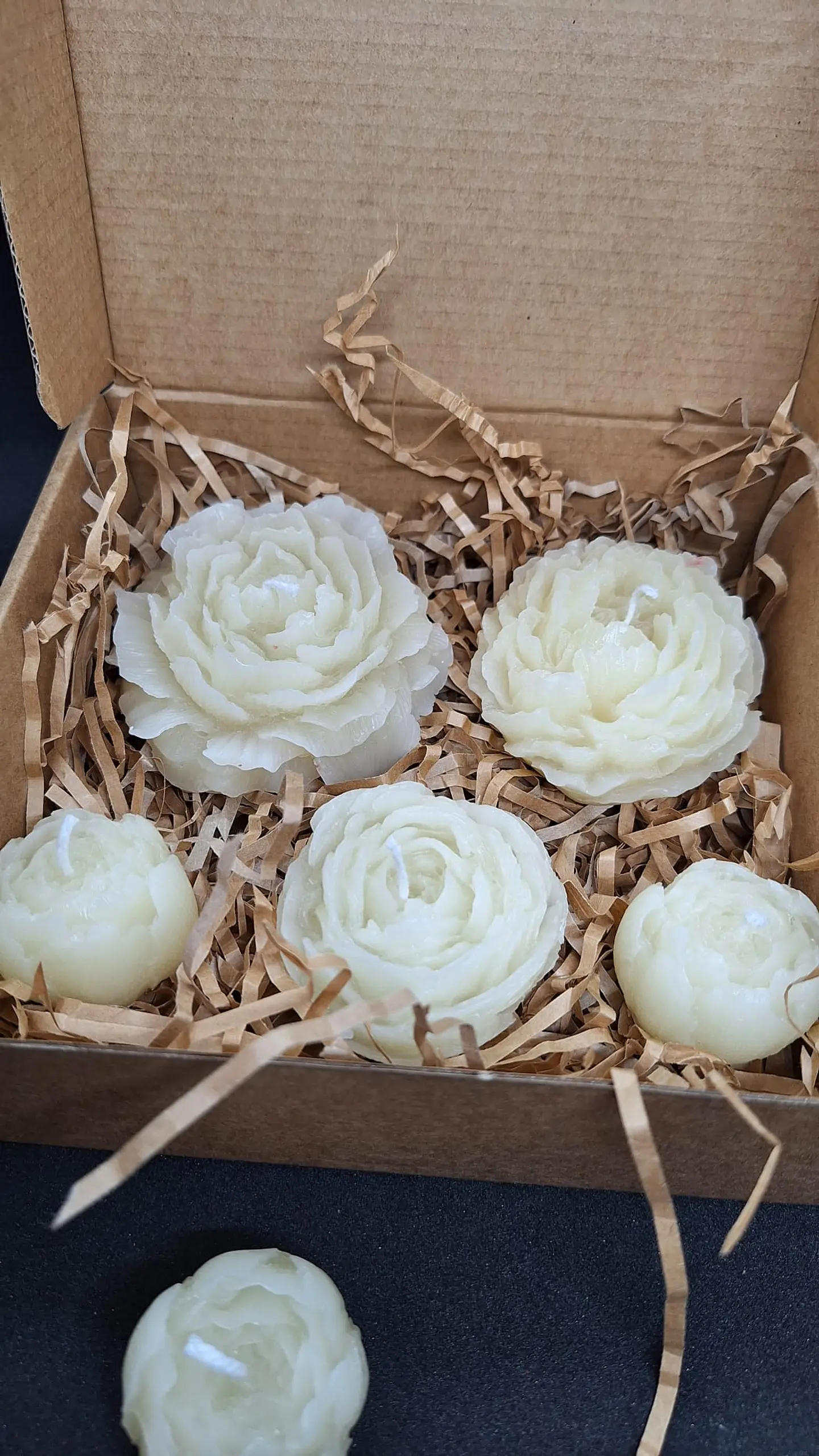 Caixa 5 velas Peônias perfumadas 2