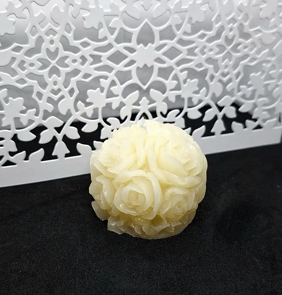 Vela Bola de Rosas Natural Parafina 2