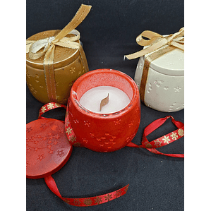 Vela em pote  vermelho com cera de soja