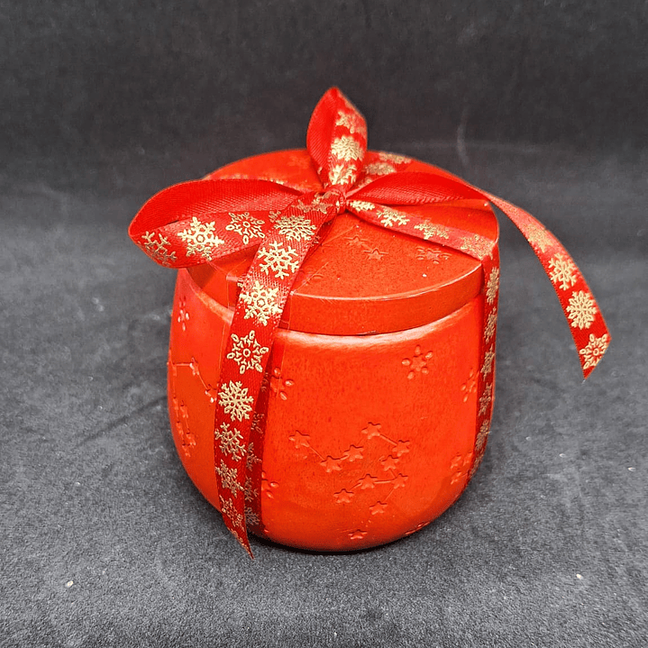 Vela em pote  vermelho com cera de soja 2