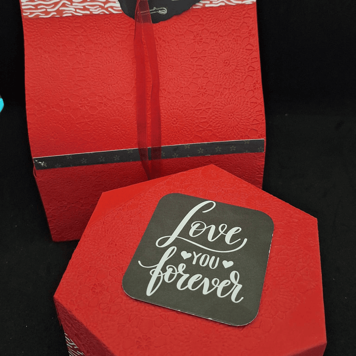 Love Y forever ❤️ caixa brigadeiros 1