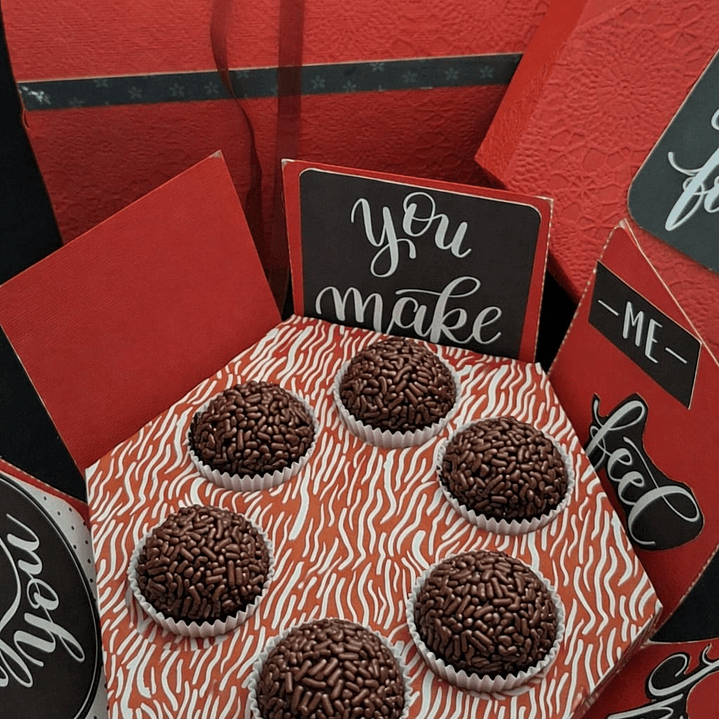 Love Y forever ❤️ caixa brigadeiros 6