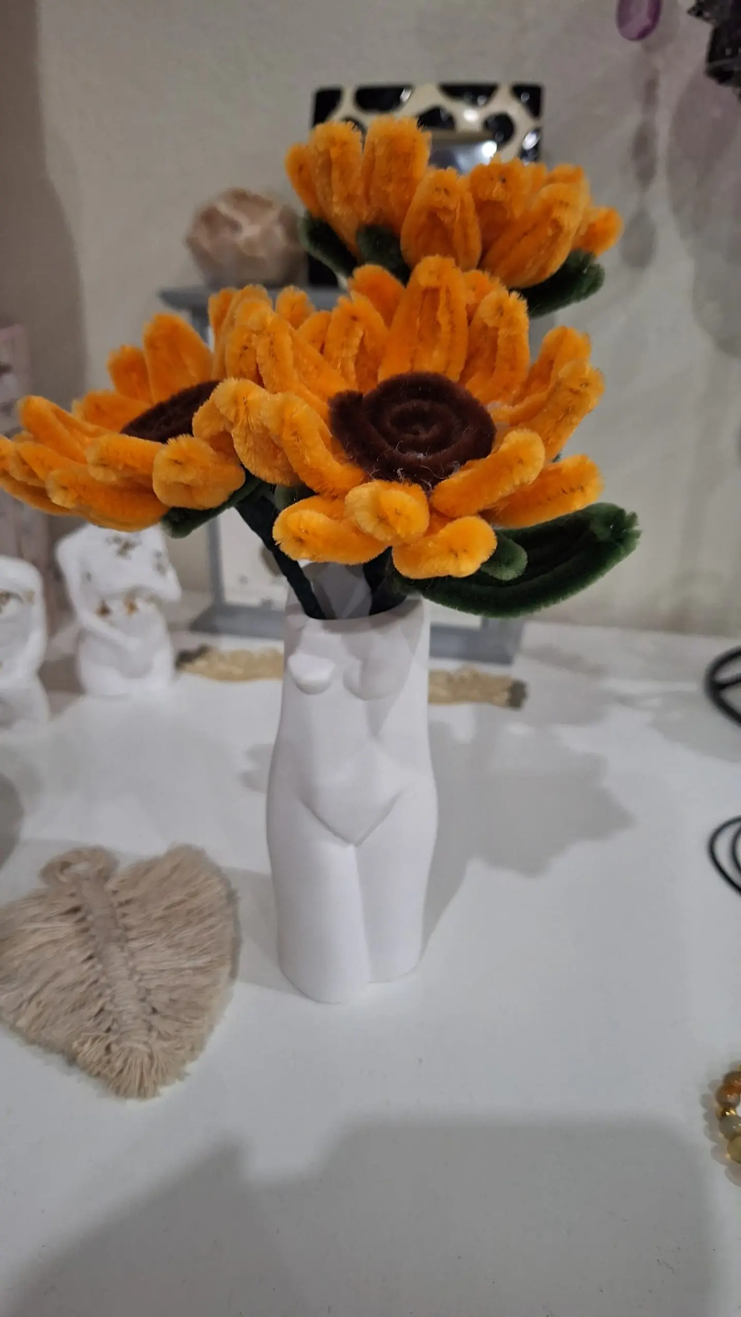 Girassois em corpo minimalista 2