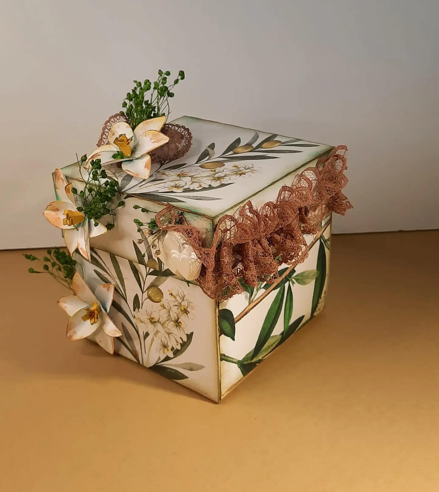 Caixa Campestre Casamento com presente em gesso cerâmico 4