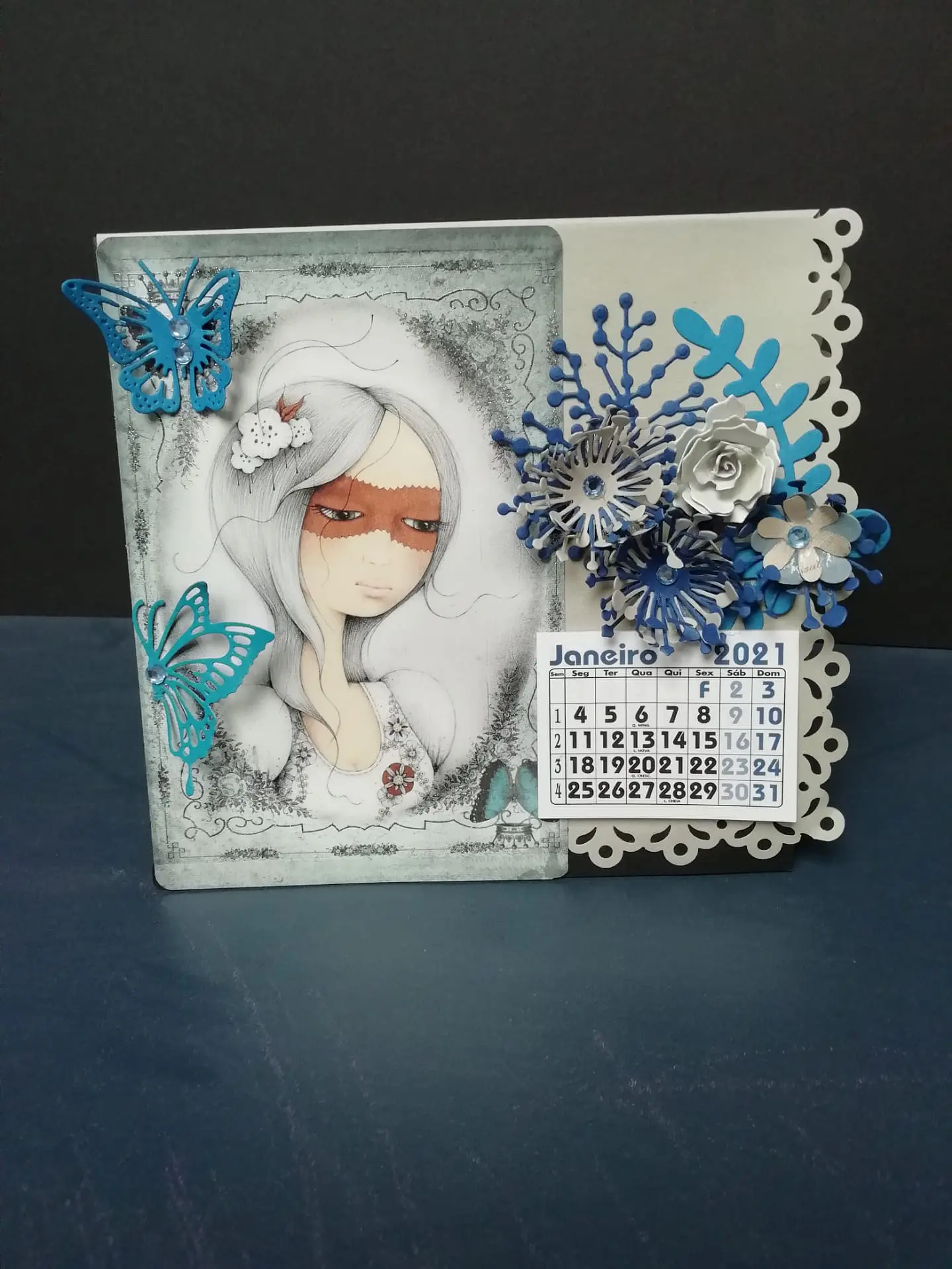 Calendário de Mesa Mirabelle Santoro 2