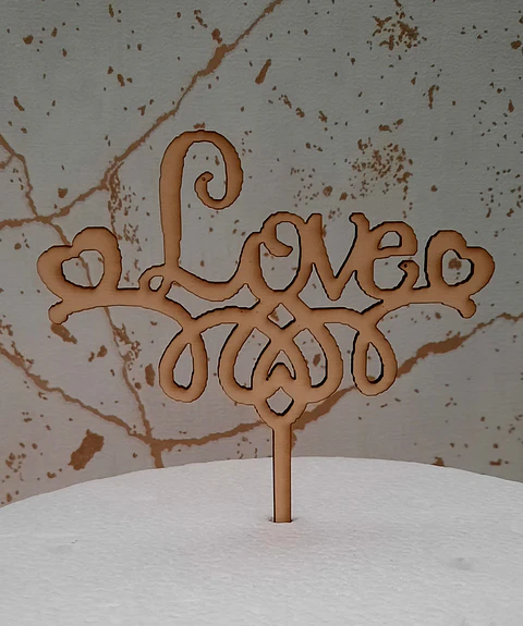 Topo bolo Love | MDF