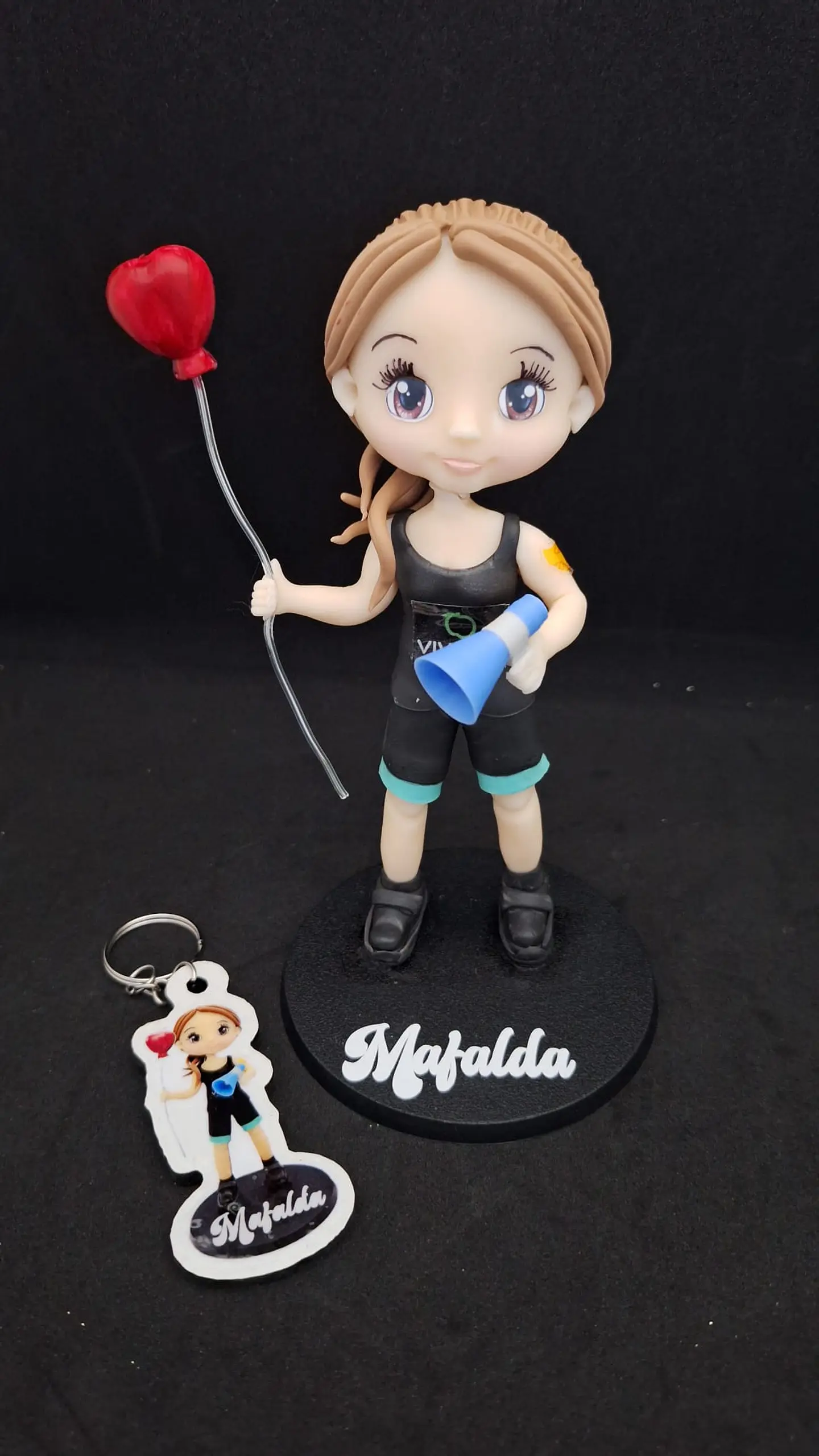 Gift Estatueta e Porta‑Chaves 2