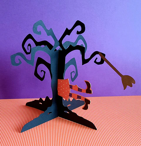 Halloween "Bruxa Trapalhona" | Árvore Decorativa em Cartolina