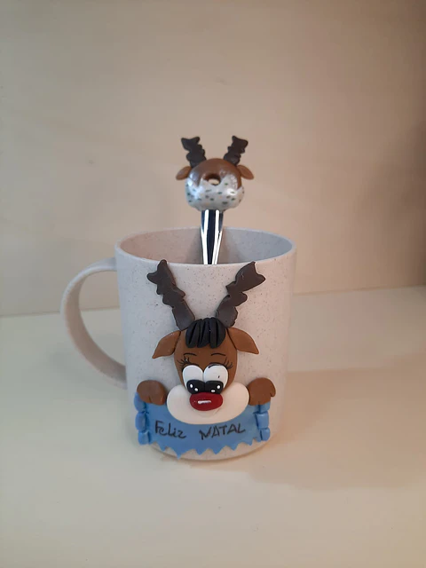 Caneca com Colher Rena Natal