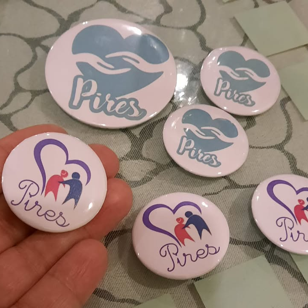 Crachas Personalizados 11