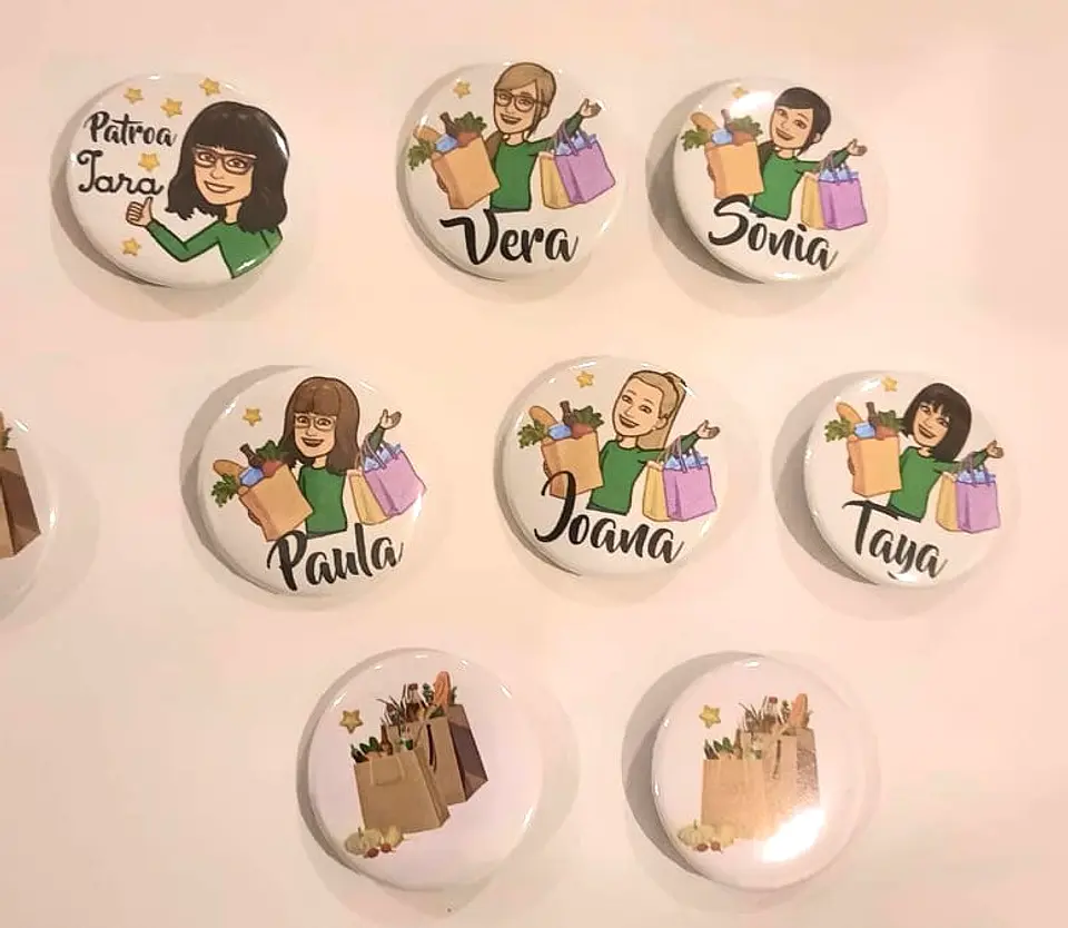 Crachas Personalizados 12