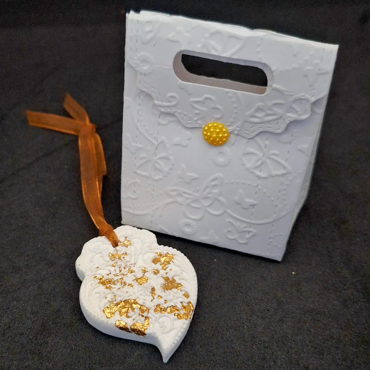 Lembrança de Casamento – Coração de Viana em Gesso Cerâmico 1