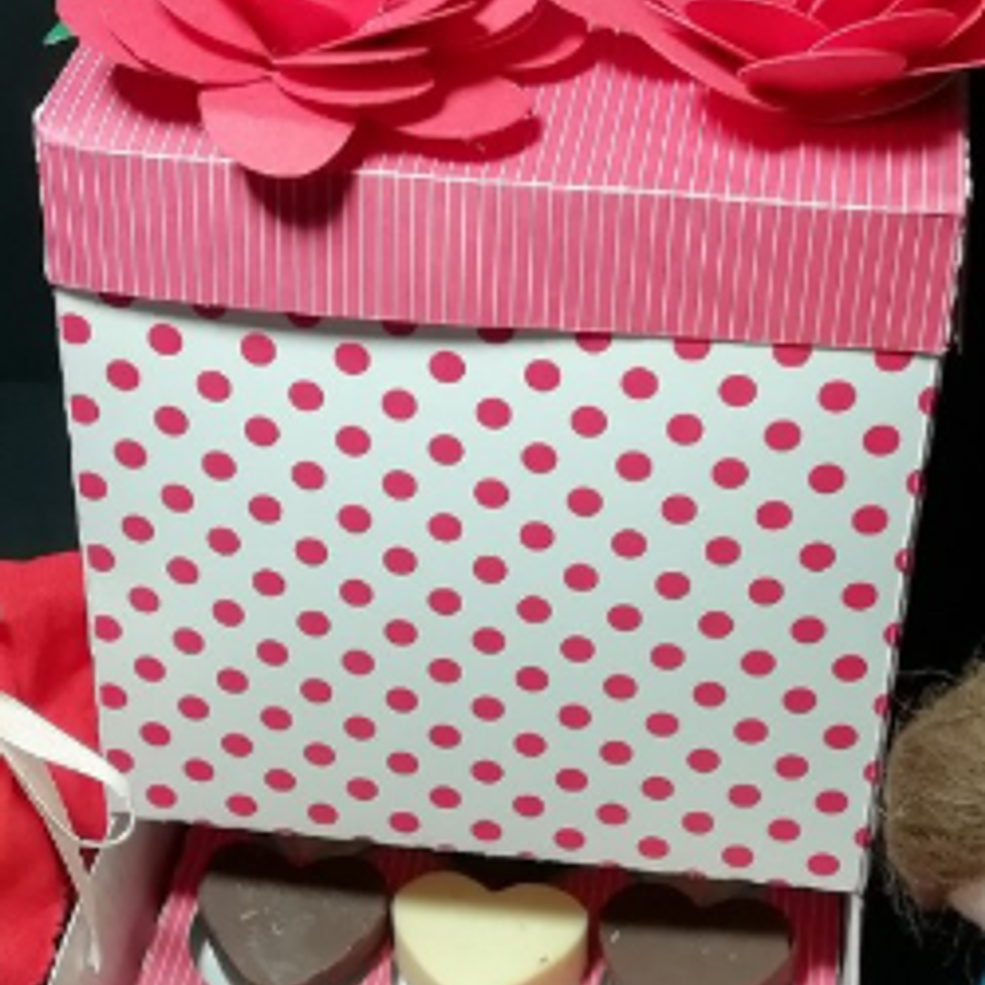 Caixa com Gavetão e Flores 2