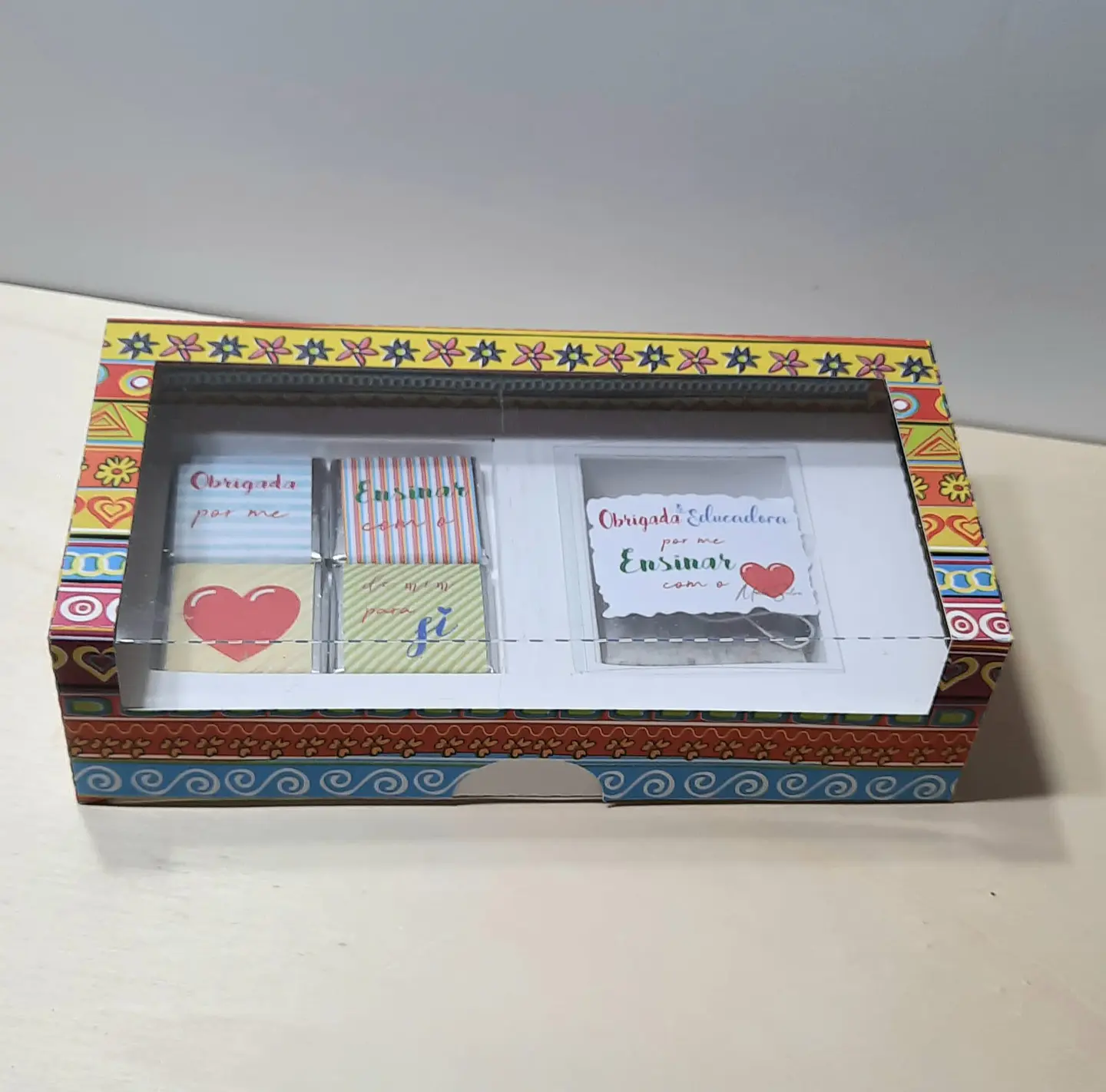 Caixa Gourmet de Doces – Brigadeiros, Brownie & Cupcakes 8