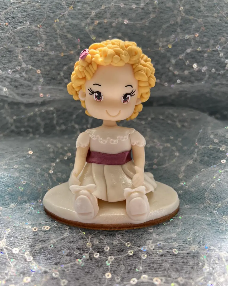 Estatueta Menina Cerimónia 6