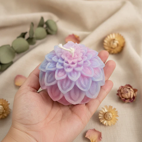 Vela Dália Rosa Azul Lilás