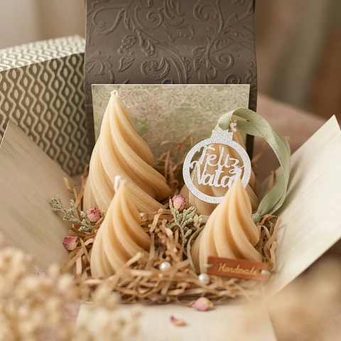 Giftbox Velas Pinheiros Torcidos