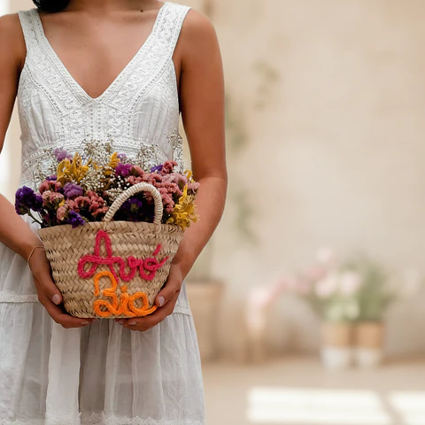 Cestinha Avó – Flores Secas & Nome em Tricotin