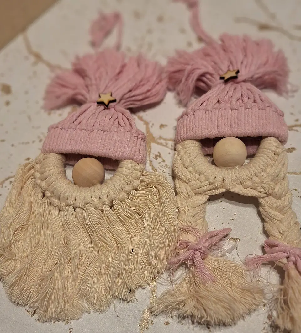 Gnomos Rosa | macramé 2