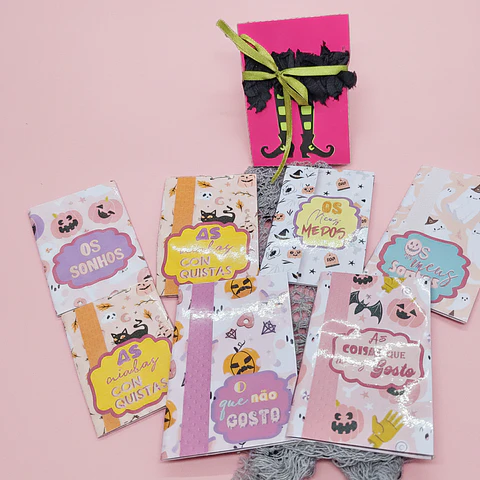 Pack 5 Caderninhos de Halloween "O Meu Mundo Mágico" – Edição Rosa