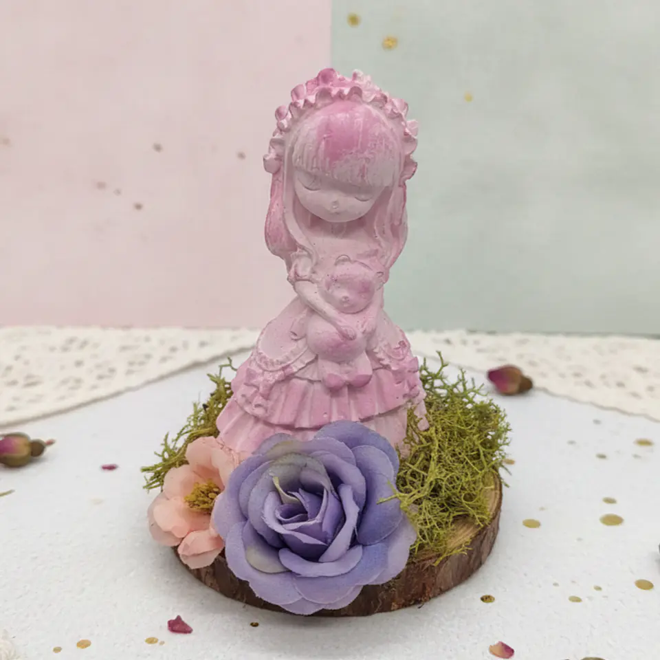 Princesa Sissi no jardim 1