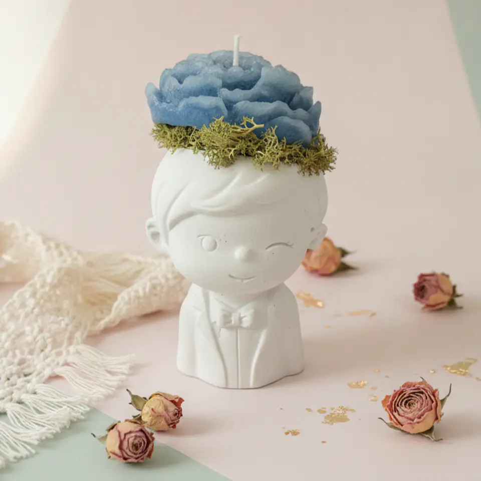 Eliotte - Menino com Flor Aromática 1