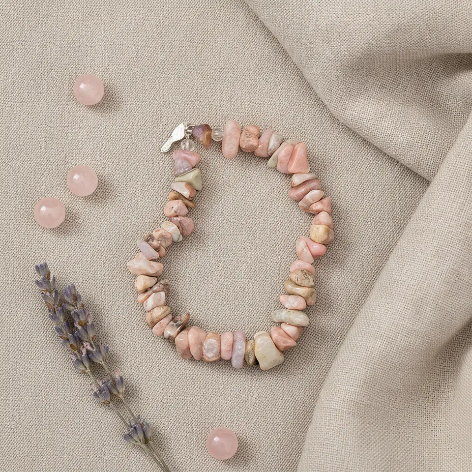 Pulseira de Pedra Natural Rodocrosita em Cascalho – Amor e Cura Emocional 1