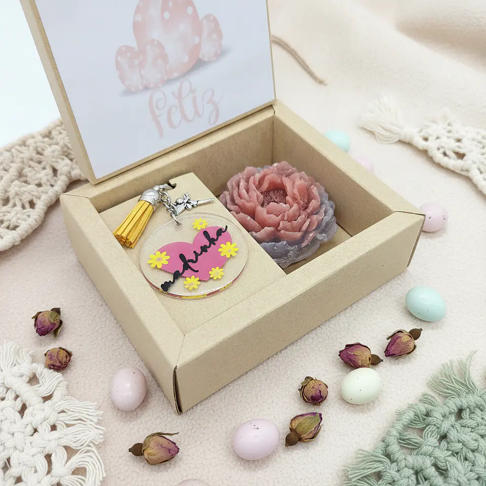 Giftbox Madrinha Rosa – Vela Peónia & Porta‑Chaves Fadinha 2