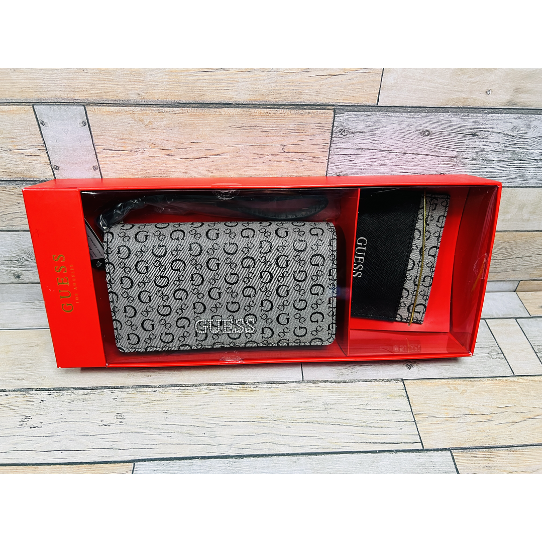 Set Billetera y tarjetero Guess 1