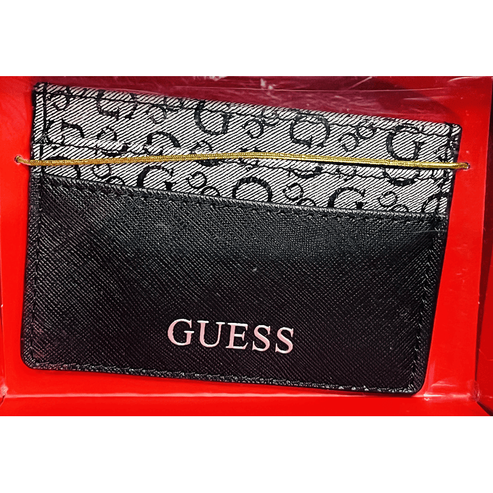 Set Billetera y tarjetero Guess 3