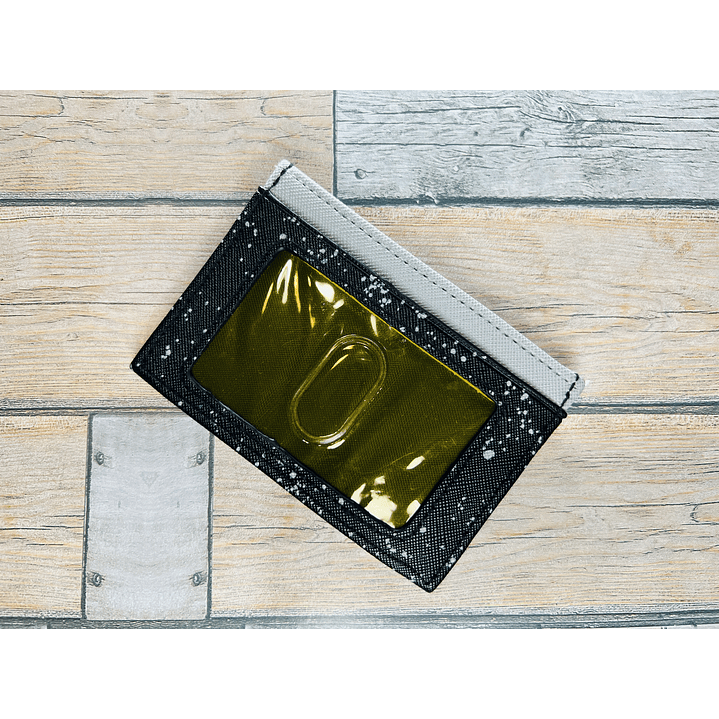 Tarjetero Baby Yoda 3