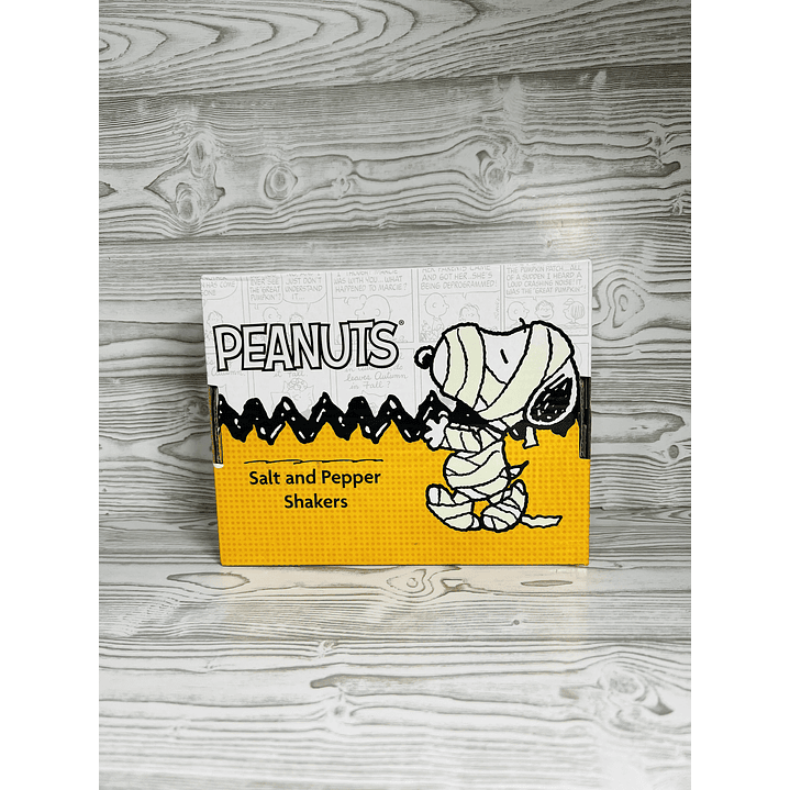 Salero y Pimentero Snoopy Halloween 6