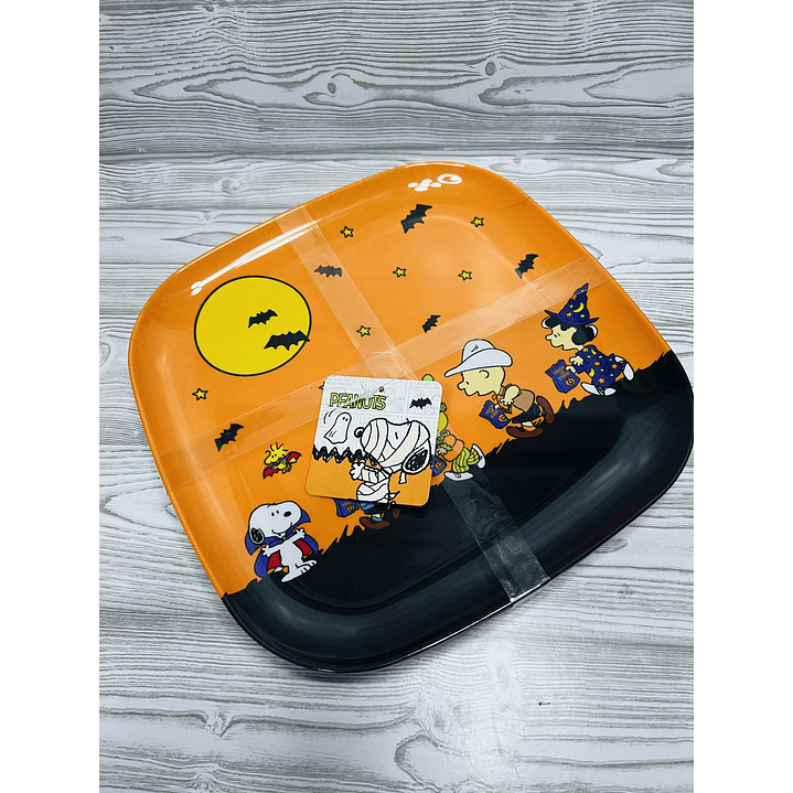 Set Platos Snoopy Halloween 3