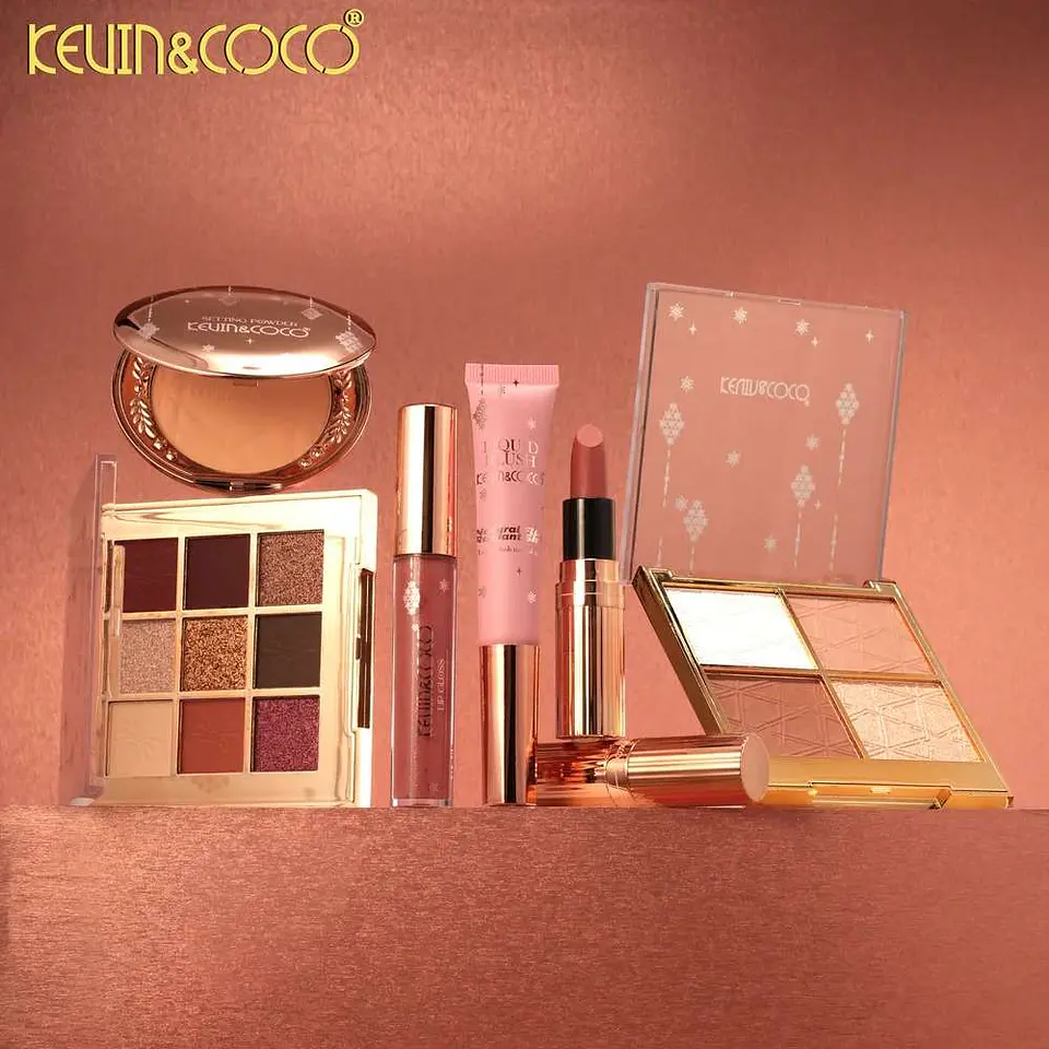 Set de Maquillaje Tipo Cartera Kevin & Coco 4