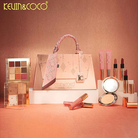 Set de Maquillaje Tipo Cartera Kevin & Coco