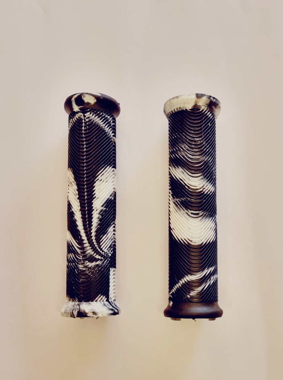 Puños SENSUS Swayze Lock On - Zebra 3