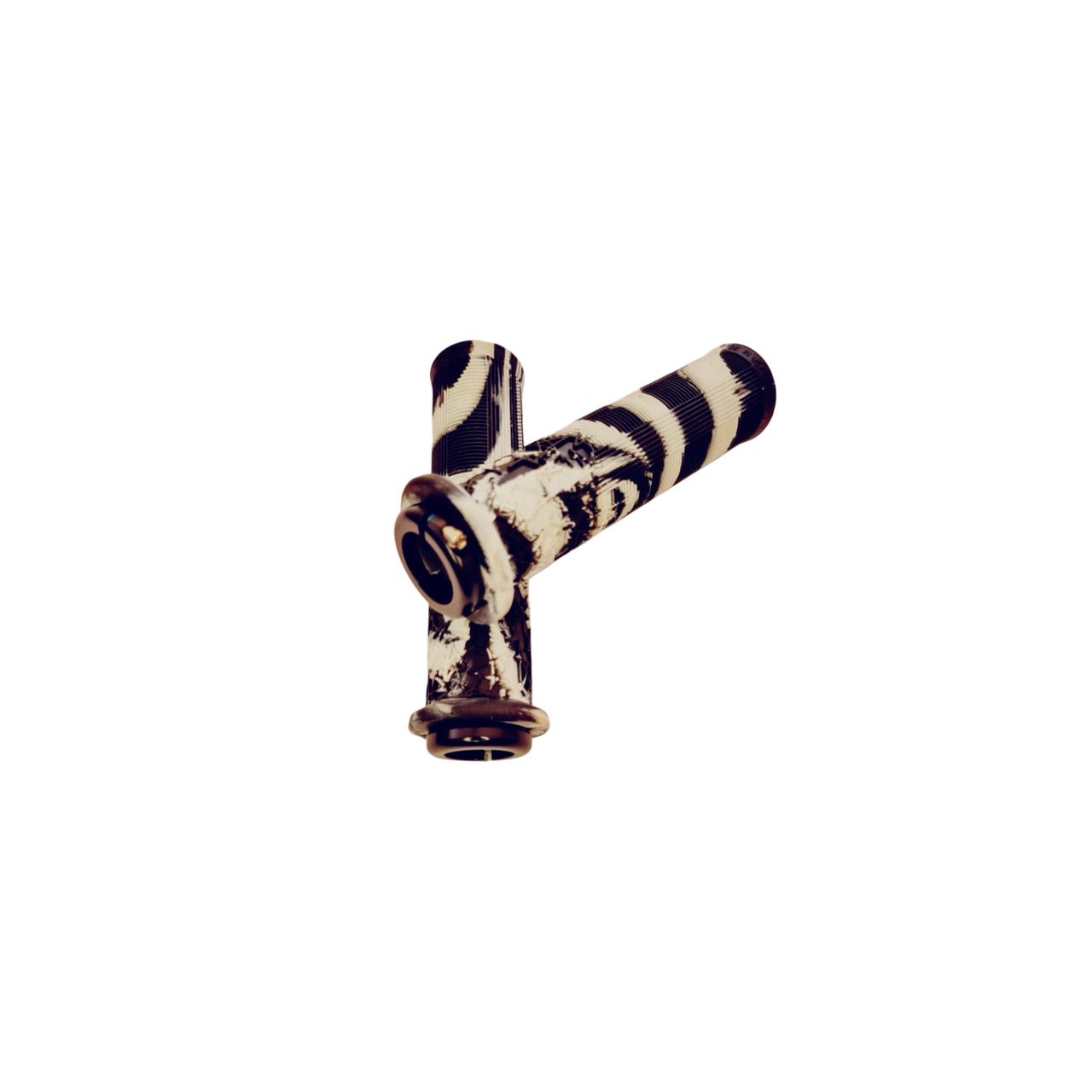 Puños SENSUS Meaty Paw Lock On - Kyle Strait Signature Zebra 2
