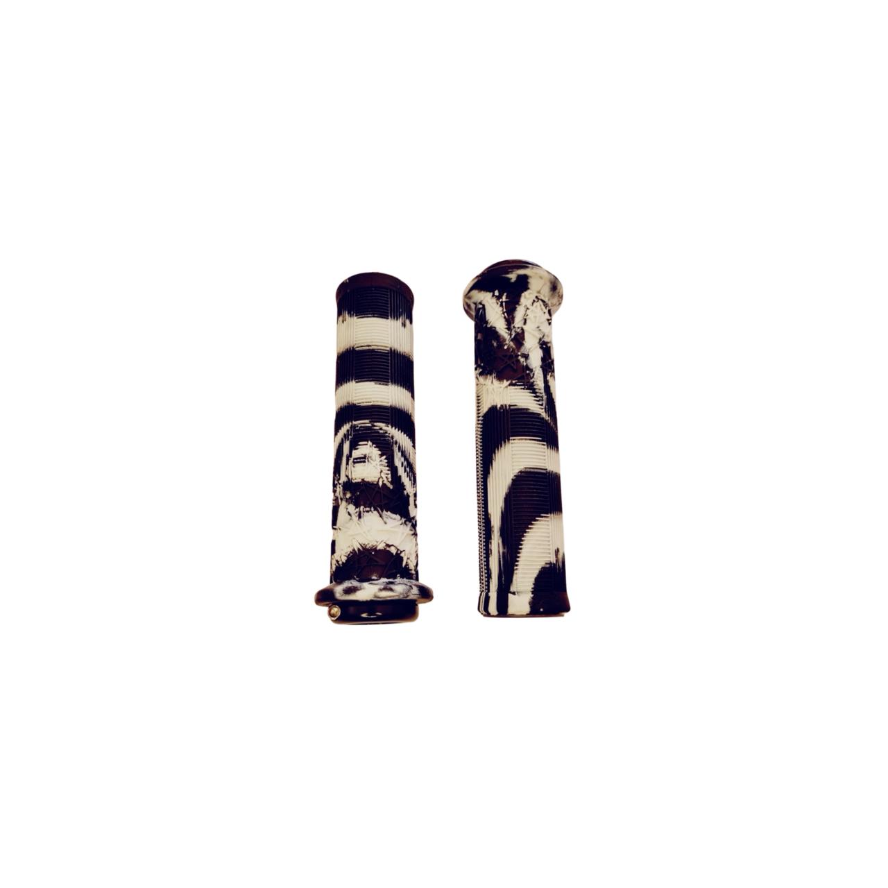 Puños SENSUS Meaty Paw Lock On - Kyle Strait Signature Zebra 3