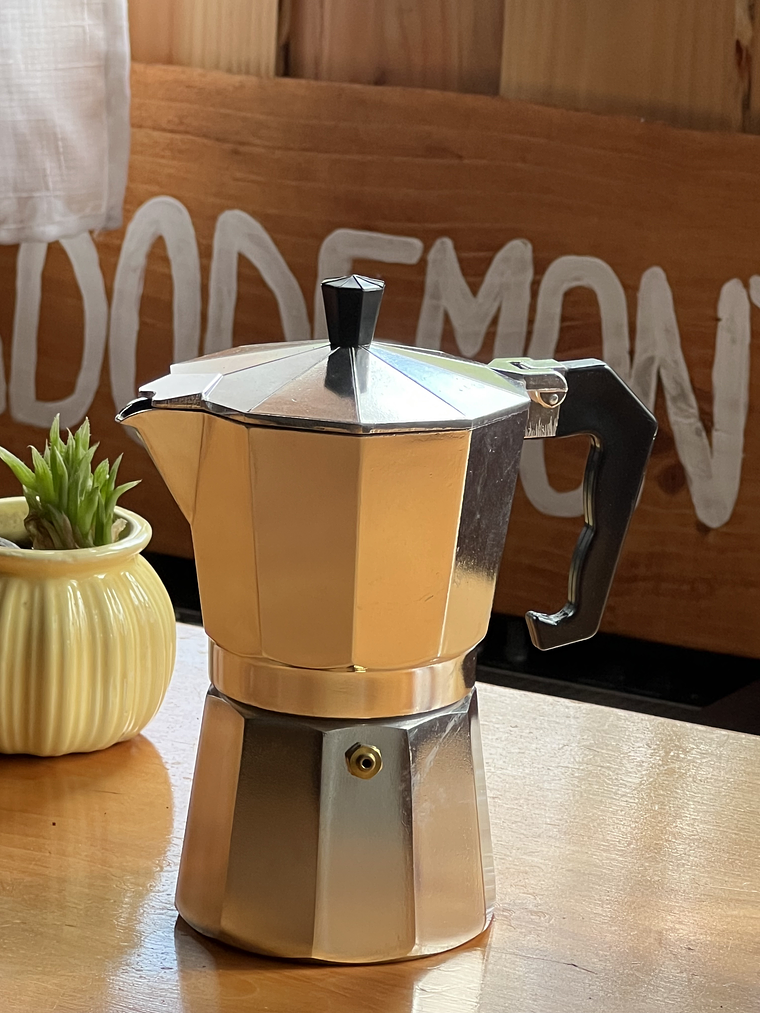 Cafetera Italiana Moka 6 Tazas 1