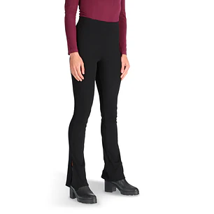 LEGGING DISEÑO ELASTICADO TEJIDO ACANALADO