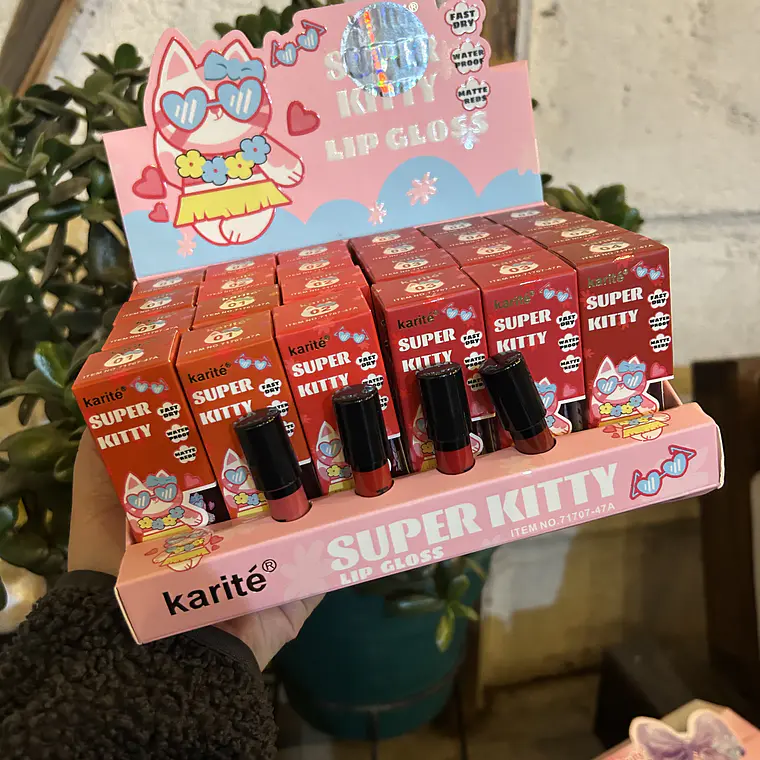 Tinta labial súper kitty 1