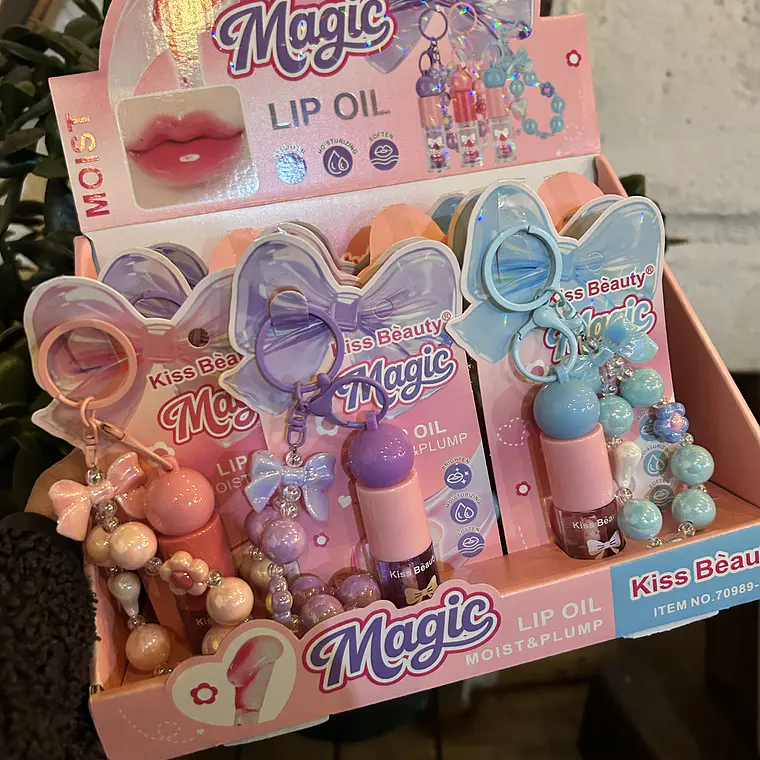 Aceite labial mágico con colgante charms 1
