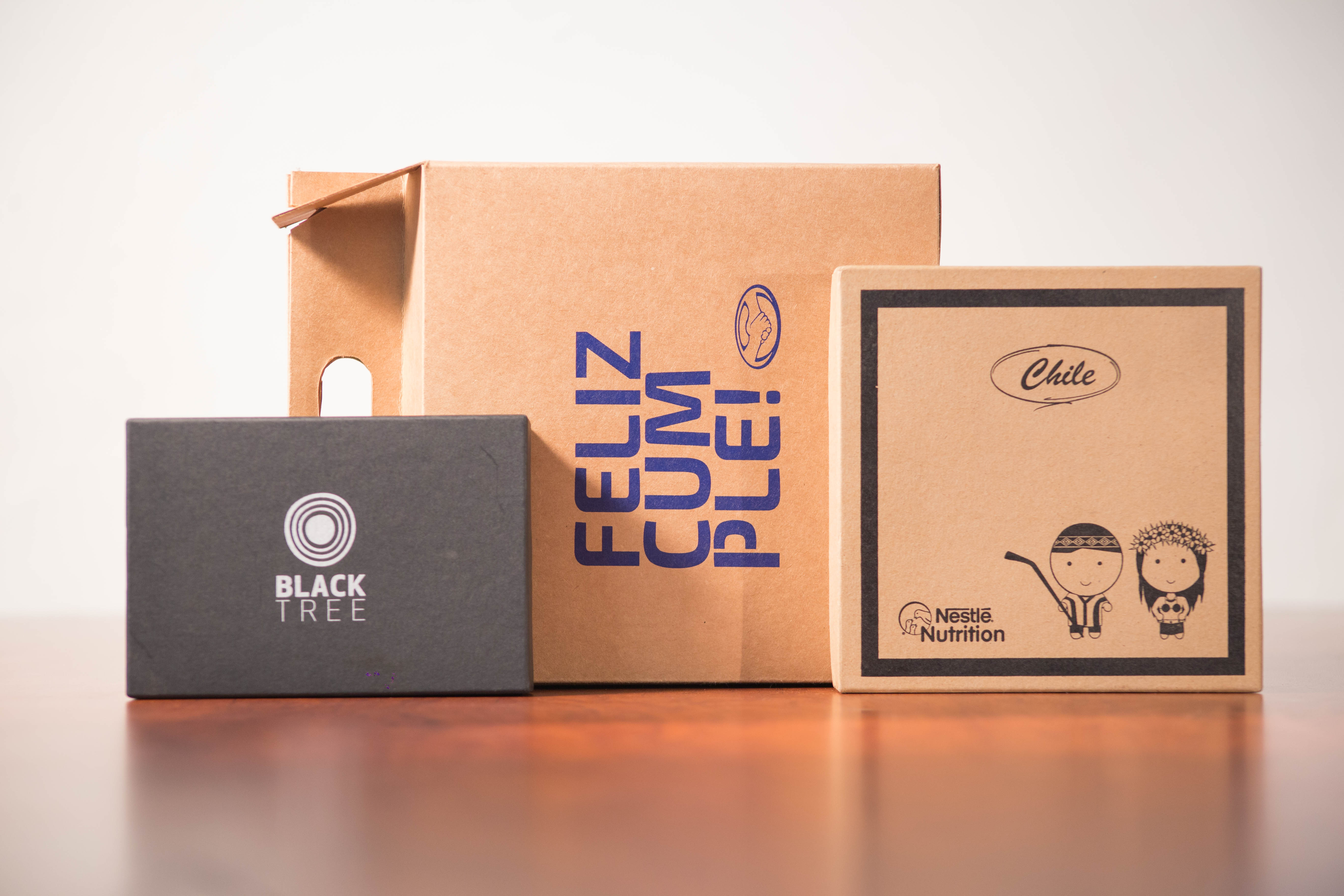 Cajas Premium en Carton Piedra