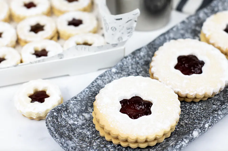 Caja Galletas Linzer Caja 250 grs. 1