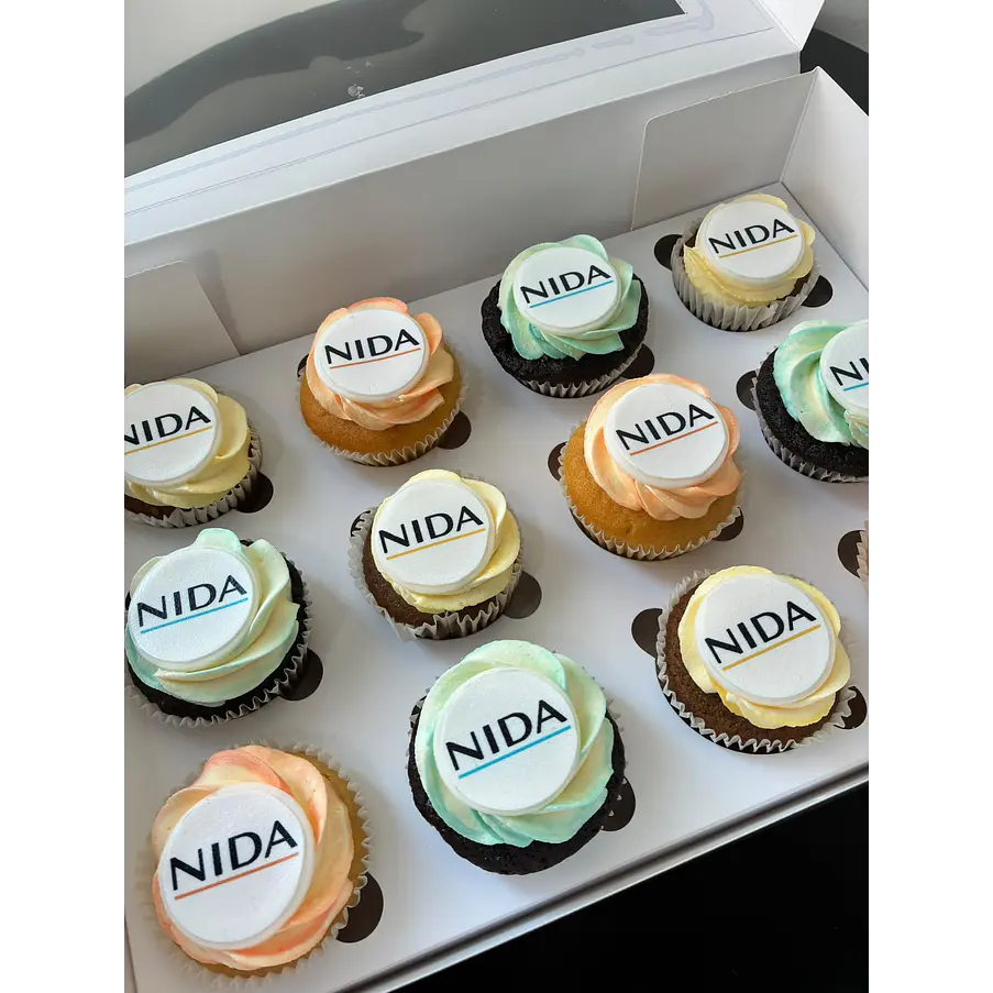 Cupcakes Corporativos Docena 1