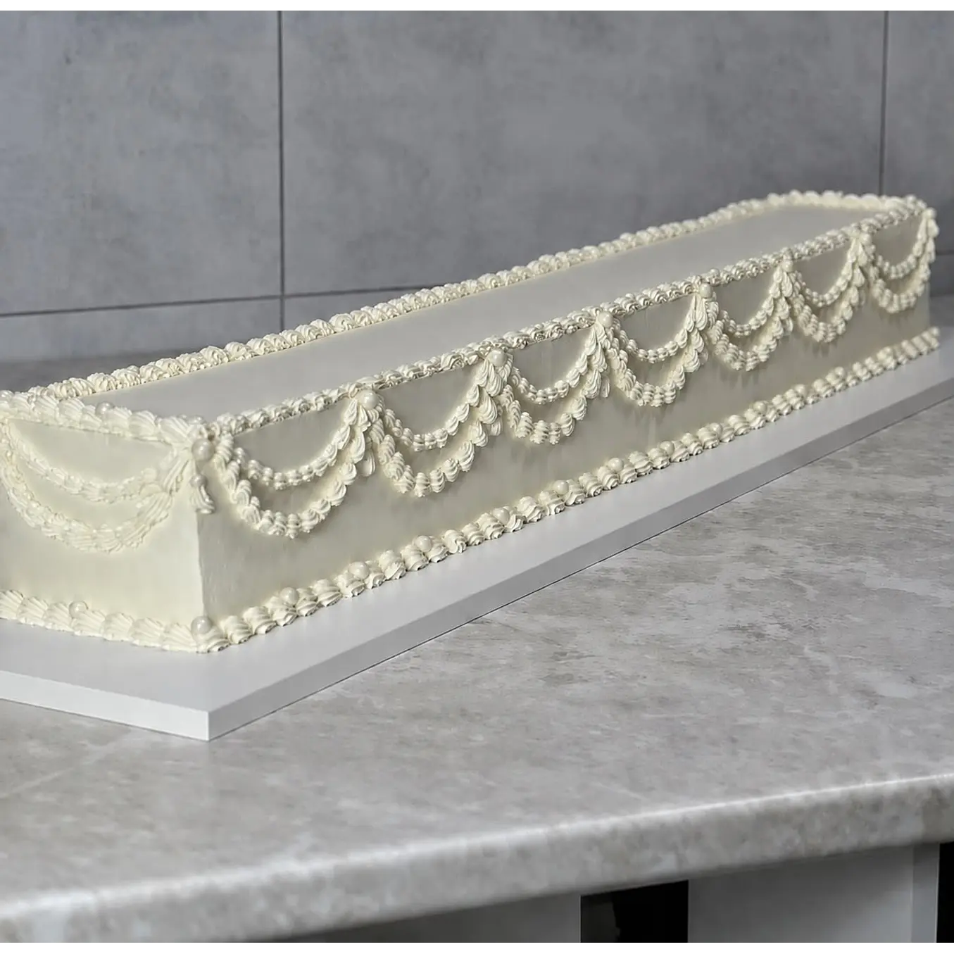 Long Cake Vintage simple 1