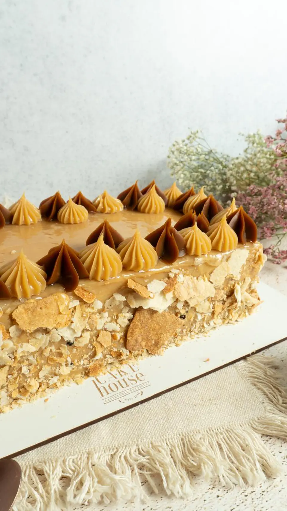 Torta Hojarasca Manjar rectangular 1