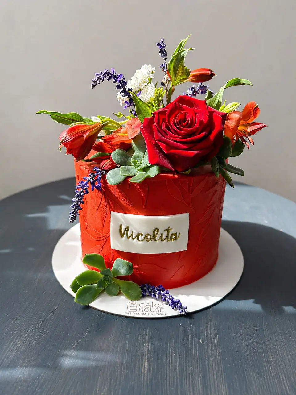 Torta personalizada flores de temporada 4
